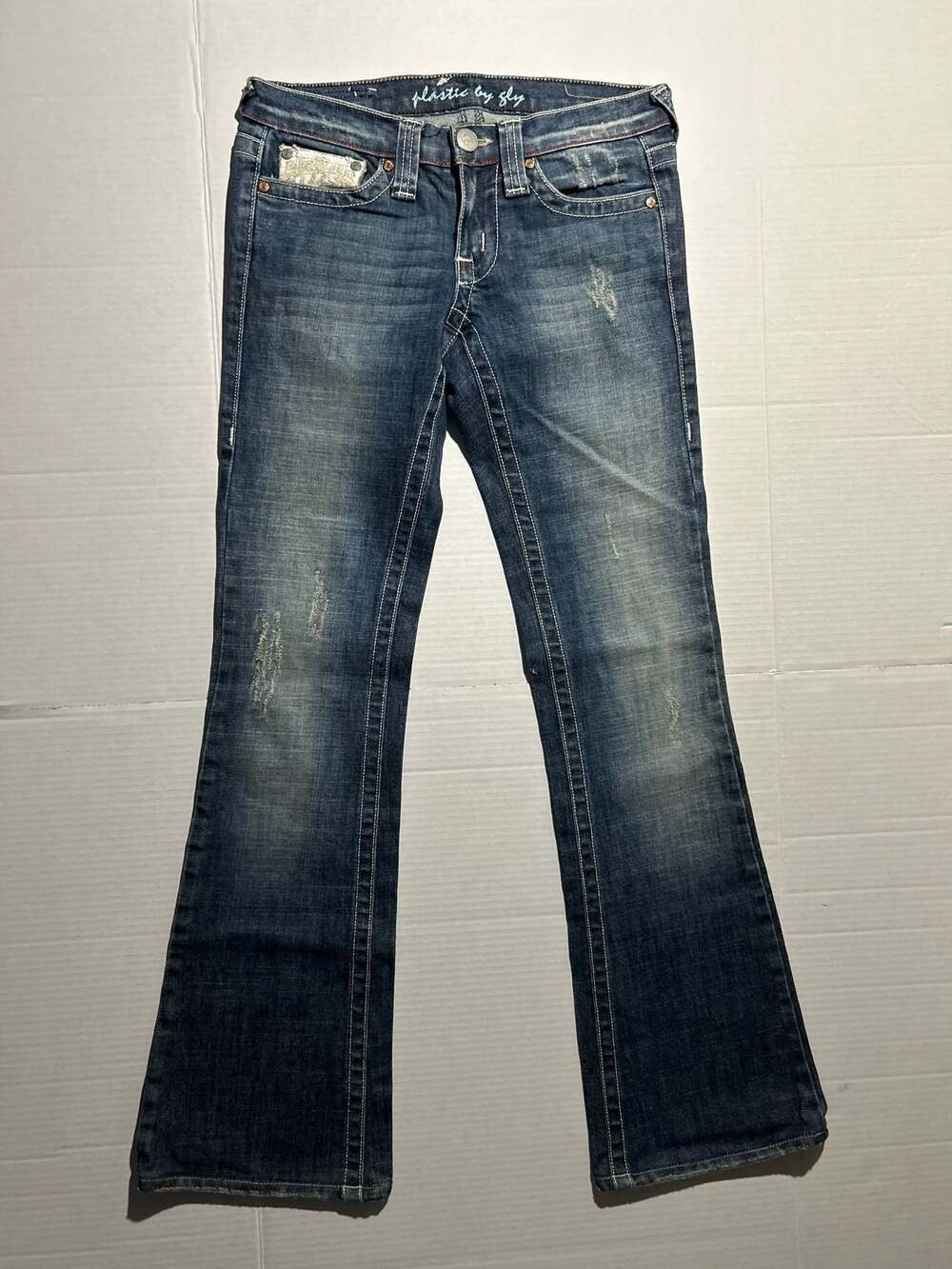 00s Y2K Plastic by Gly Style Low Rise Embellished Flap Pocket Bootcut Jean 27x31